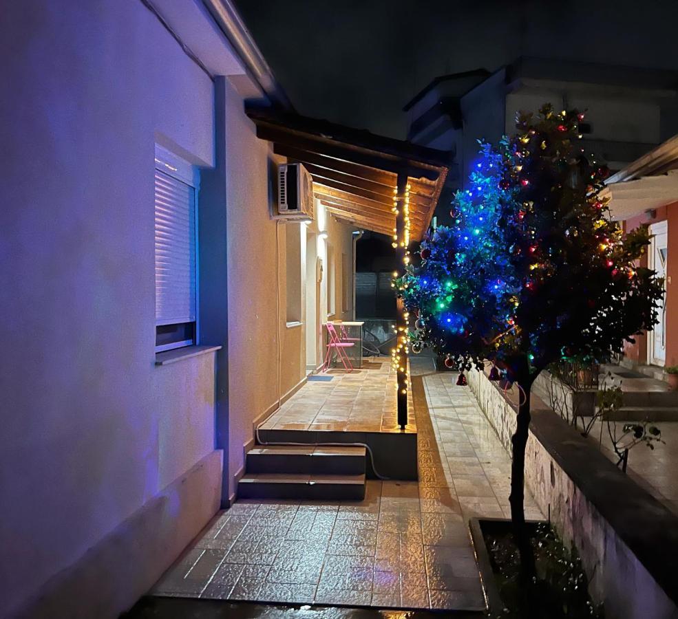 Petite Luxury Urban House Apartment Trikala  Ngoại thất bức ảnh